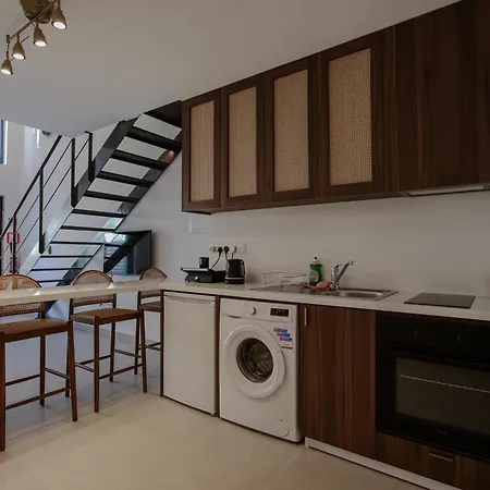 Panmari Apartment *